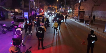 Bağdat Caddesi’nde trafik uygulaması: 400 bin lira ceza