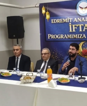 Maarifin Kalbinde Ramazan Etkinliği Edremit’te gerçekleştirildi