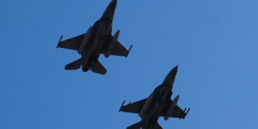 Edirne semalarında F-16 ve Akıncı’dan prova uçuşu