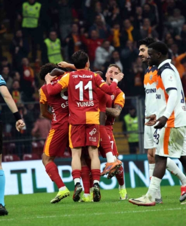 Galatasaray, Başakşehir ile bu sezon oynadığı 3 maçı da kazandı