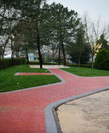 Çayırova’da yeşil alanlarda revizyon mesaisi