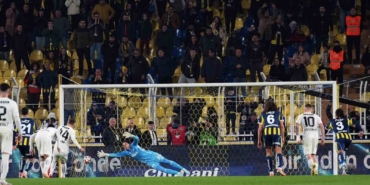 Fenerbahçe, kalesini gole kapatamıyor