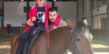 Başkan Ahmet Akın’ın örnek projesiyle korkular sevgiye dönüştü