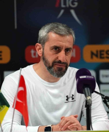 Serkan Özbalta: "İnşallah sezon sonu istenilen şampiyonluğa ulaşırız"