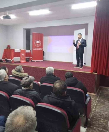 Bilecik’te üreticilere ‘Bitki koruma ürünleri’ ve ‘Gıda hijyeni’ eğitimi