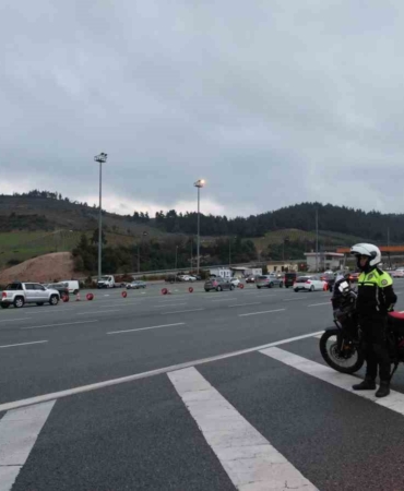 Bayram dönüşü Bursa otoyolunda yoğunluk: İstanbul istikametinde trafik yavaşladı