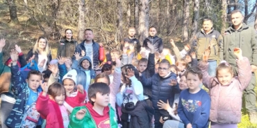 Edremitli öğrenciler Kazdağları Bal Ormanına fidan dikti