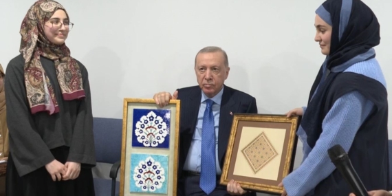 Cumhurbaşkanı Erdoğan üniversite öğrencileri ile bir araya geldi