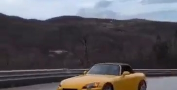 Drift atan otomobil, sosyal medya devriyesine takıldı