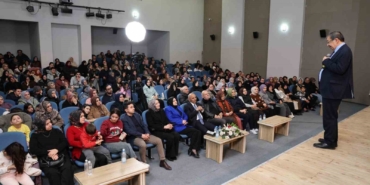 Yazar Hayati İnanç, Körfez’de vatandaşlarla buluştu