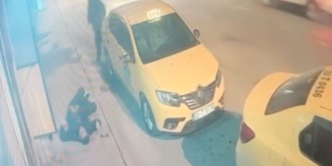 Yerde can çekişirken bakıp geçtiler, hayatını kaybetti