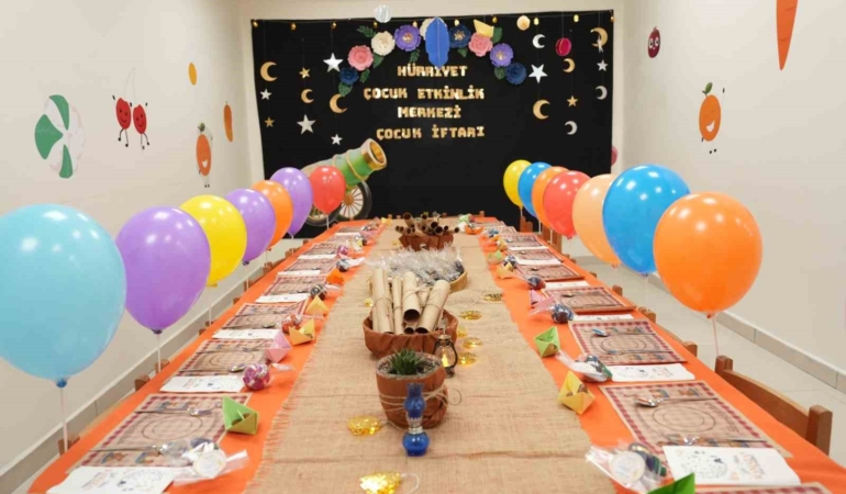 Gaziosmanpaşa’da çocuklar tekne orucu tutmanın heyecanını yaşadı