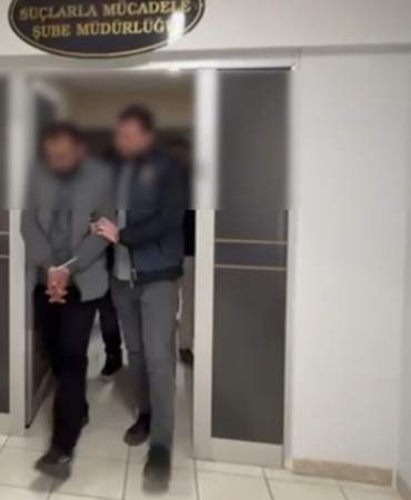 Siber polisten Sakarya merkezli 3 ilde milyonluk ’ikinci el’ operasyonu: 6 tutuklama