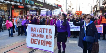 Bursalı Kadınlardan özgürlük ve eşitlik yürüyüşü