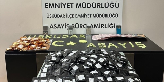 Üsküdar’da uyuşturucu operasyonu: 2 şüpheli kovalamacada kıskıvrak yakalandı