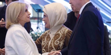 Cumhurbaşkanı Erdoğan: "Her kim, kadına ve çocuğa şiddet uyguluyorsa, zulmediyorsa insanlıktan nasibini almamış demektir"