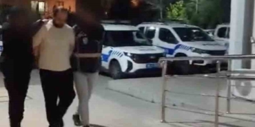 Bursa’da kesinleşmiş hapis cezası bulunan 2 firari yakalandı