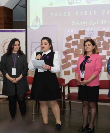 Osmangazi Belediyesi’nden Türkiye’ye örnek Kadın Çalıştayı