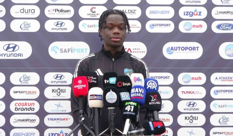 Mahamadou Susoho: "Beklediğimden biraz daha uzun bir sakatlık oldu"