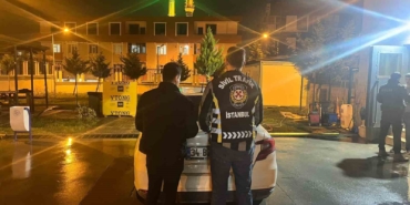 Arnavutköy’de trafikte kavga eden sürücüler, 602 bin TL ceza kesilerek tutuklandı