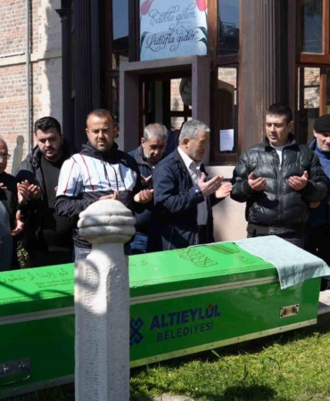 Zağnos Paşa’ya veda: 50 yıllık türbedar vefat etti
