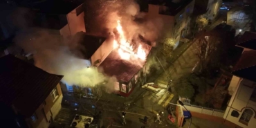 Üsküdar’da tarihi metruk binalarda yangın