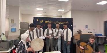 Öğrenciler ve şehit aileleri aynı sofrada buluştu