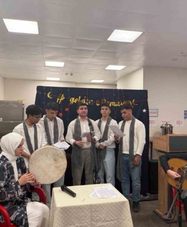 Öğrenciler ve şehit aileleri aynı sofrada buluştu