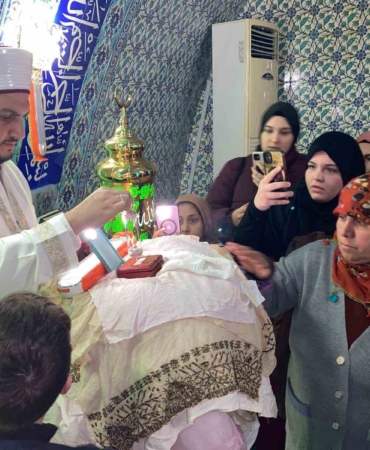 Şarköy’de Sakal-ı Şerif ziyareti yoğun ilgi gördü