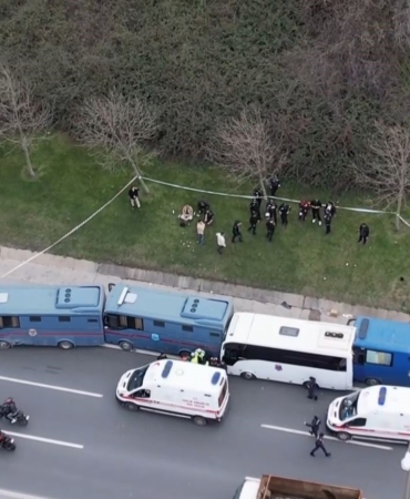 İstanbul’da 4 cezaevi aracı kaza yaptı