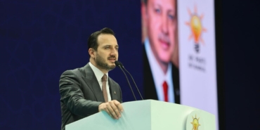 AK Parti İstanbul İl Başkanı Özdemir: "Bizler bir oldukça bölgemizde ve dünyada güven unsuru olacağız"