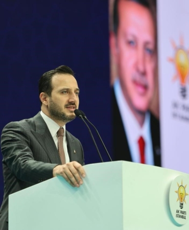 AK Parti İstanbul İl Başkanı Özdemir: "Bizler bir oldukça bölgemizde ve dünyada güven unsuru olacağız"