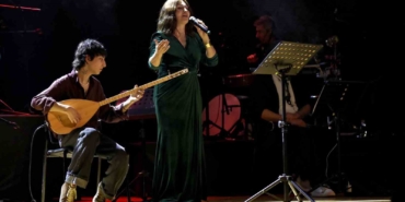 Serenad Bağcan ile ’Caz Pazarı’