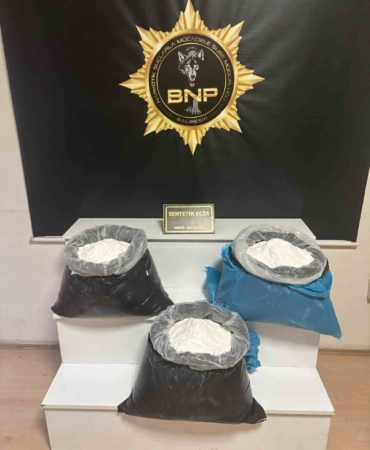Balıkesir polisi 72 kilogram uyuşturucu madde yakaladı