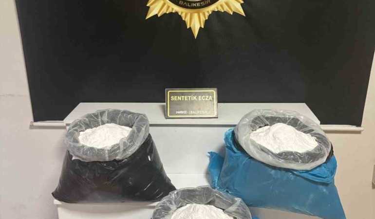 Balıkesir polisi 72 kilogram uyuşturucu madde yakaladı