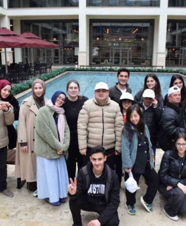 Down sendromu olan gençler ergoterapi öğrencileriyle kampüs deneyimi yaşadı