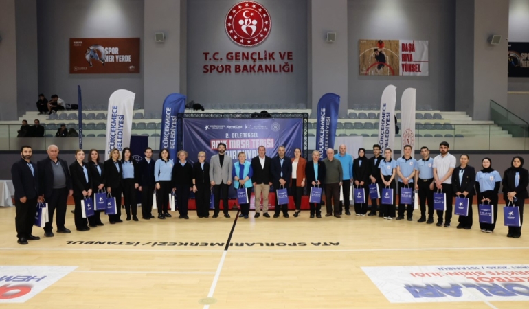 Küçükçekmece’de 2. Geleneksel Açık Masa Tenisi Turnuvası’nda 285 sporcu yarıştı