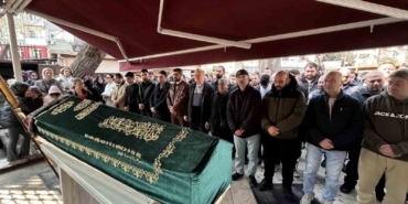 Fatih’te kocası tarafından öldürülen Semiha Deniz son yolculuğuna uğurlandı