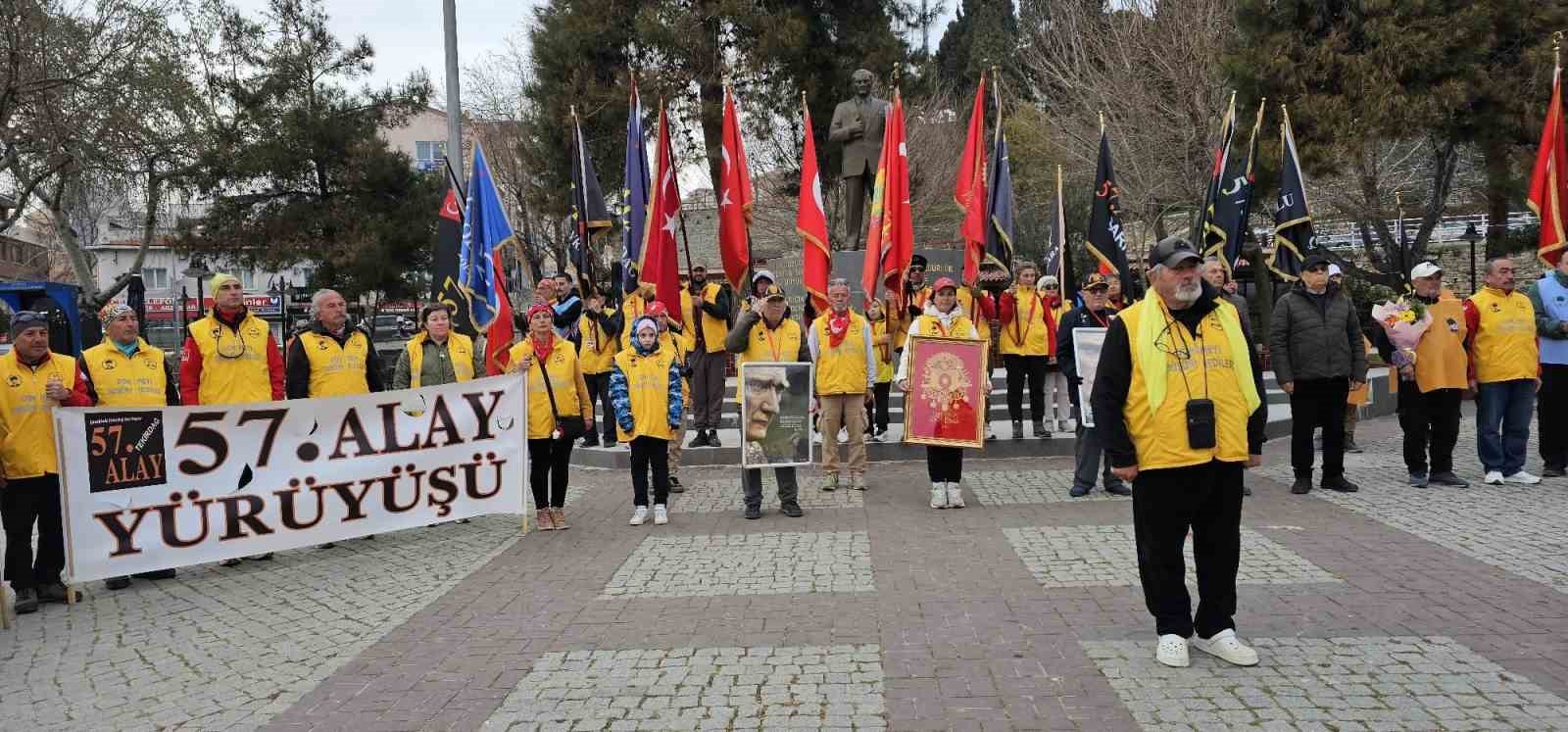 Tekirdağ’dan yola çıkan ’57’nci Alay’ korteji Gelibolu’ya ulaştı