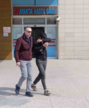 Cezaevi firarisi dolandırıcı İnegöl’de yakalandı