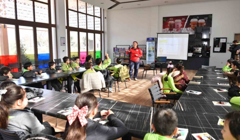 Osmangazi Belediyesi’nden çocuklara afet farkındalık eğitimi