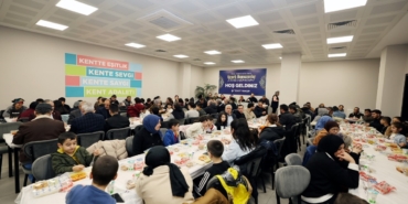 Küçükçekmece’de iftar sofralarına ve Ramazan etkinliklerine yoğun ilgi