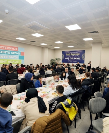 Küçükçekmece’de iftar sofralarına ve Ramazan etkinliklerine yoğun ilgi