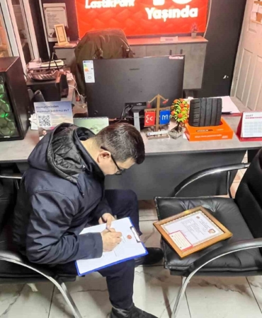 Küçük Sanayi Sitesi’nde 9 işyerinin ruhsatsız olduğu anlaşıldı