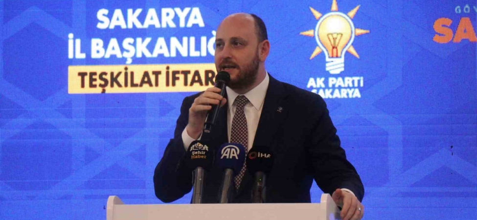 AK Parti Teşkilatı Sakarya’da iftar sofrasında bir araya geldi