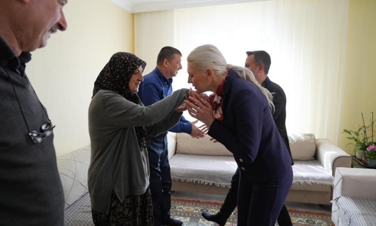 Başkan Subaşı, şehit ailesini ziyaret etti