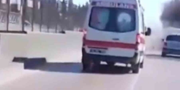 Kırmızı ışığı son anda fark eden araçlar zincirleme kazaya neden oldu