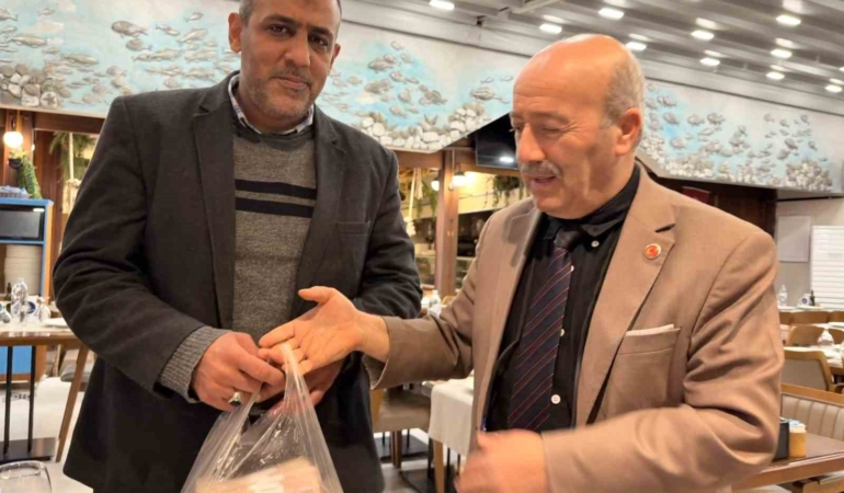 Ramazan hasılatını Gazze’ye gönderdi