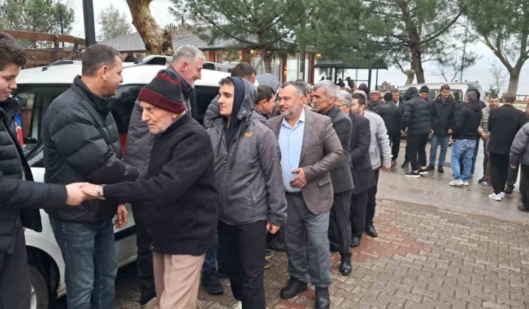 Boyalıca Mahallesi’nde bayram geleneği yaşatılıyor