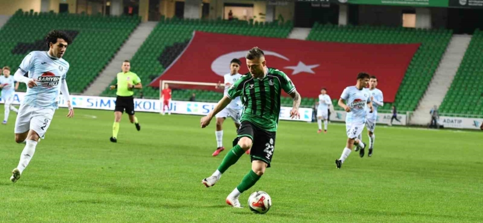 Trendyol 1. Lig: Sakaryaspor: 4 - Adana Demirspor: 0